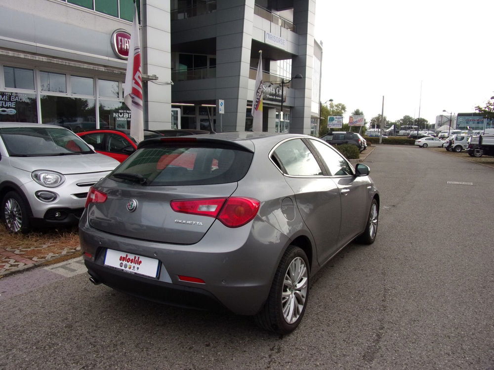 Alfa Romeo Giulietta usata a Reggio Emilia (6)