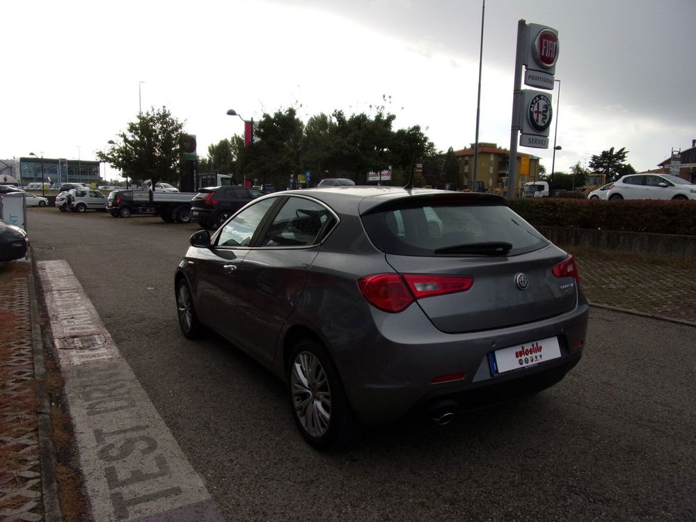 Alfa Romeo Giulietta usata a Reggio Emilia (8)