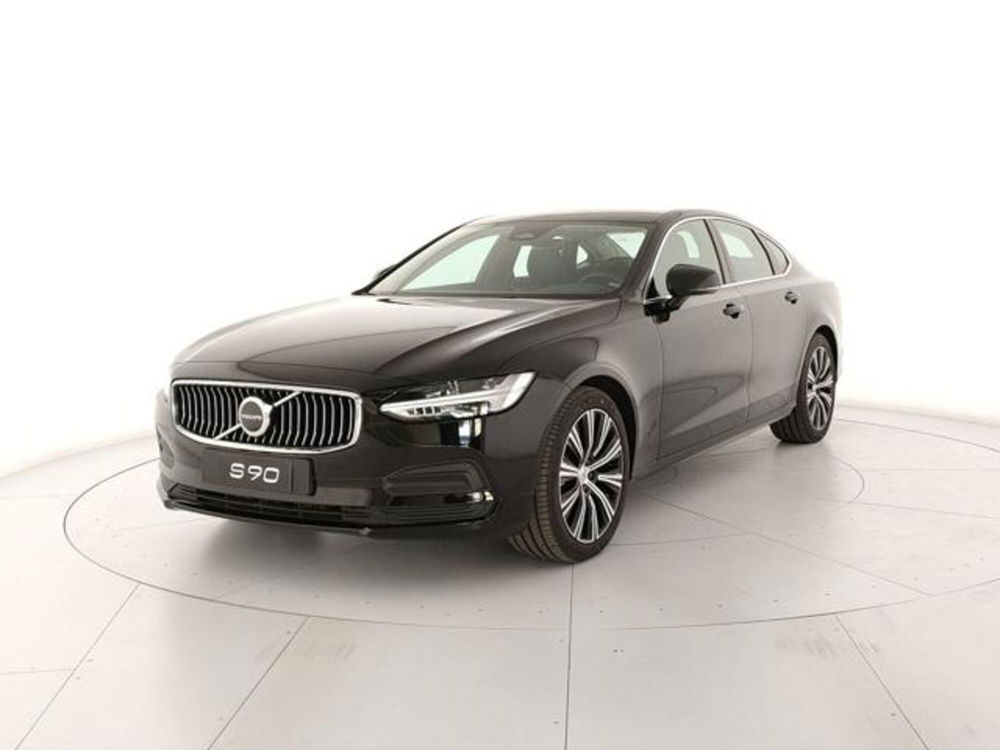 Volvo S90 nuova a Modena (2)