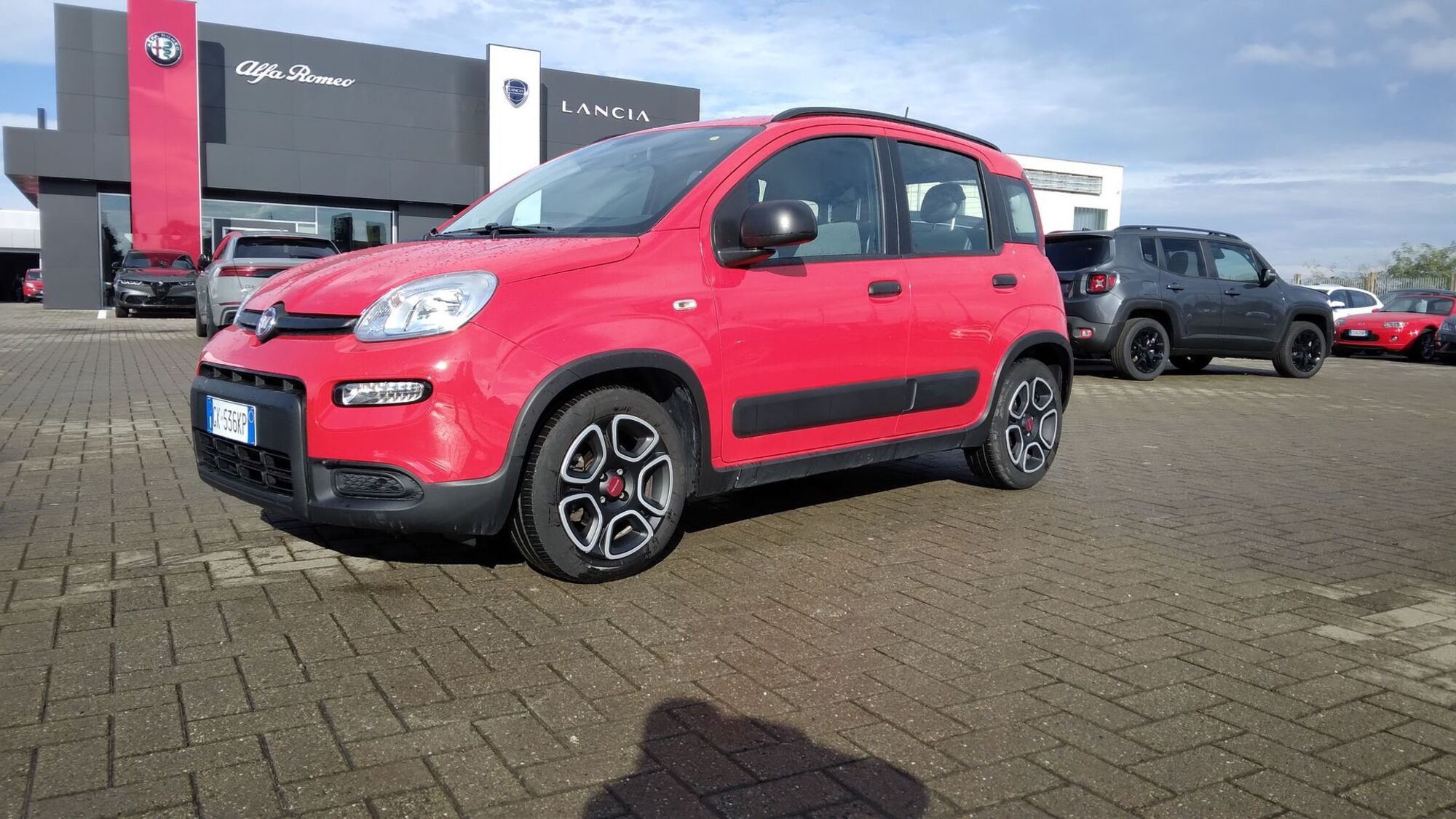 Fiat Panda 1.0 FireFly S&amp;S Hybrid City Cross  del 2022 usata a Alessandria