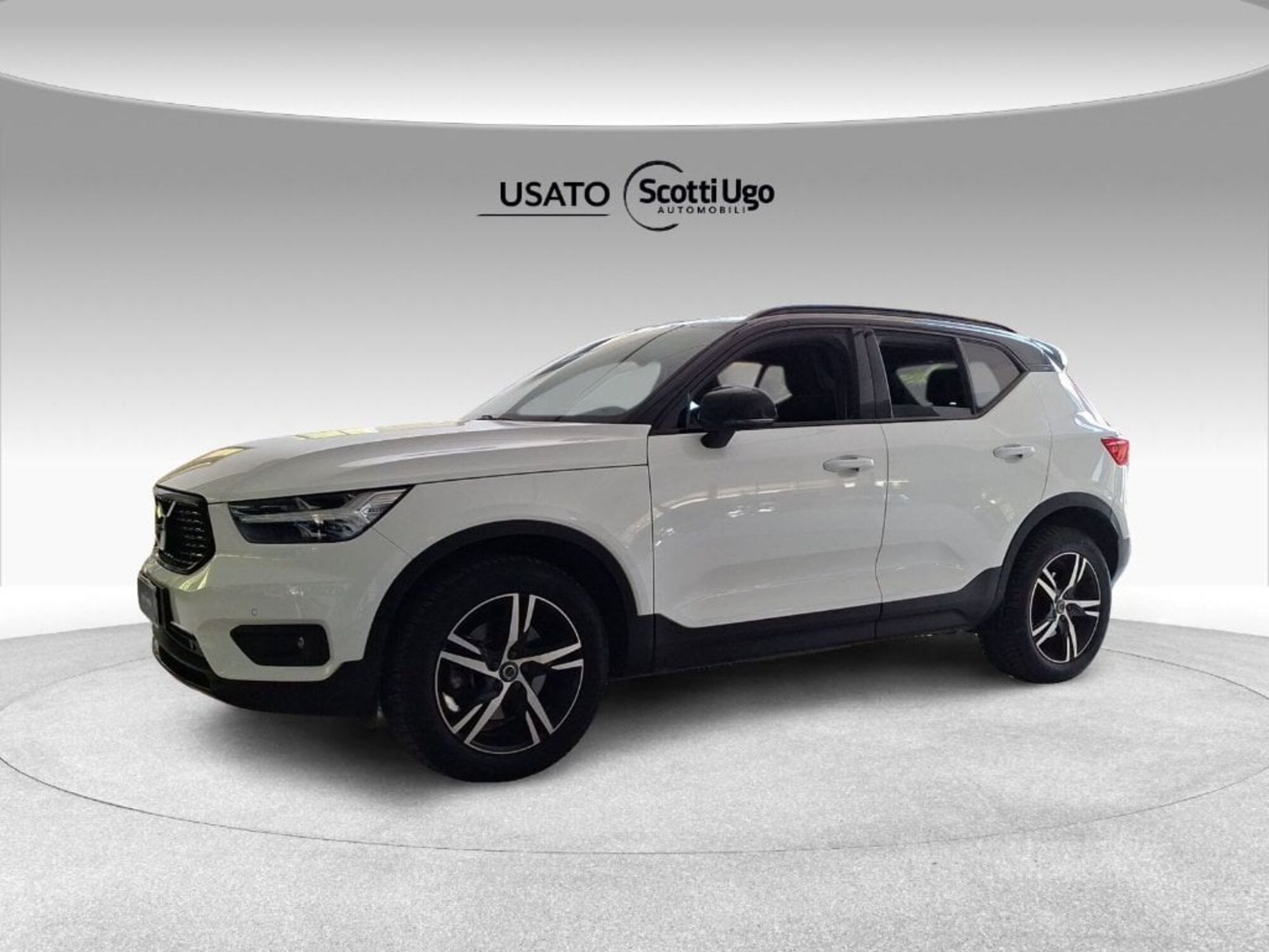 Volvo XC40 D4 AWD Geartronic Business del 2018 usata a Tavarnelle Val di Pesa