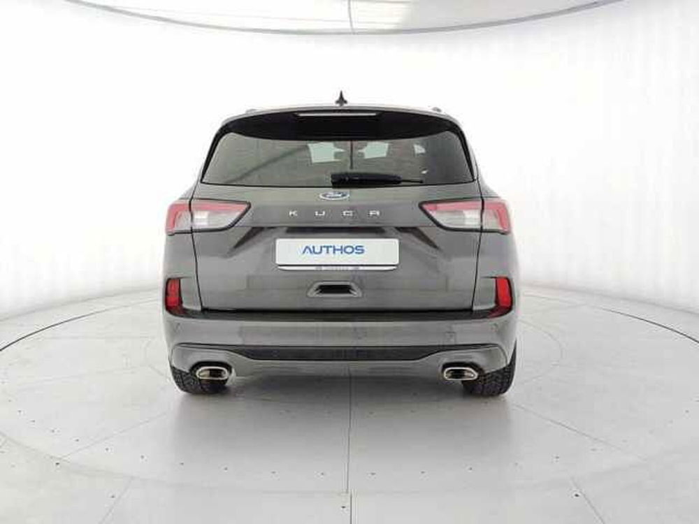 Ford Kuga 1.5 EcoBlue 120 CV 2WD ST-Line X  del 2020 usata a Torino (5)