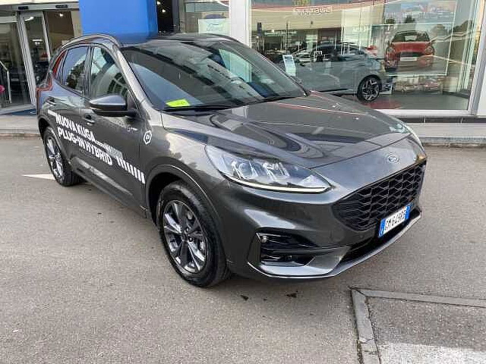 Ford Kuga 2.5 Plug In Hybrid 225 CV CVT 2WD ST-Line  del 2023 usata a Reggio nell'Emilia (5)