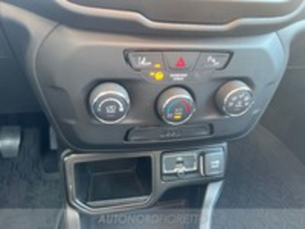 Jeep Renegade usata a Pordenone (12)