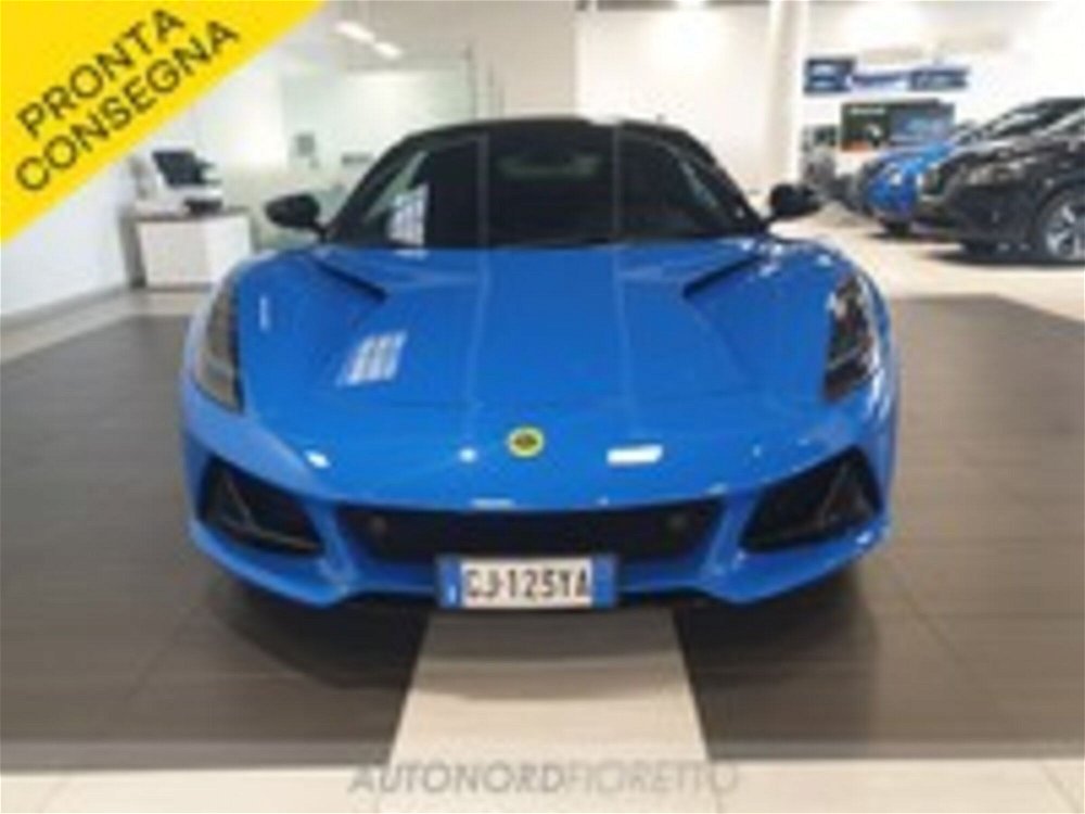 Lotus Emira V6 Supercharged First Edition nuova a Pordenone (2)