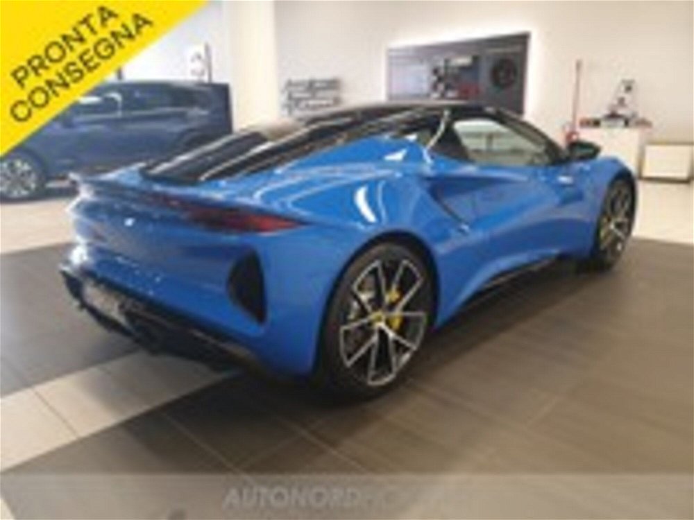 Lotus Emira V6 Supercharged First Edition nuova a Pordenone (4)