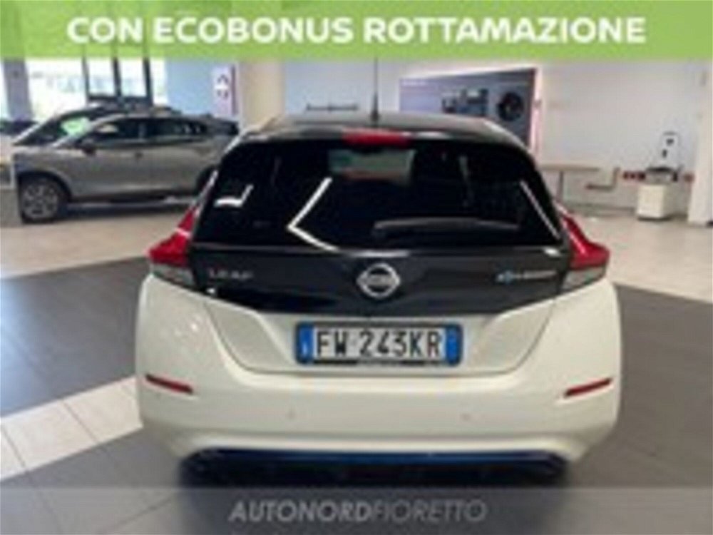 Nissan Leaf 3.ZERO 40kWh del 2019 usata a Pordenone (5)