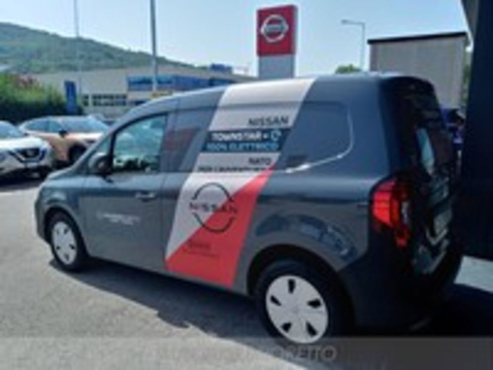 Nissan Townstar 22kW Van N-Connecta PC del 2023 usata a Pordenone (5)