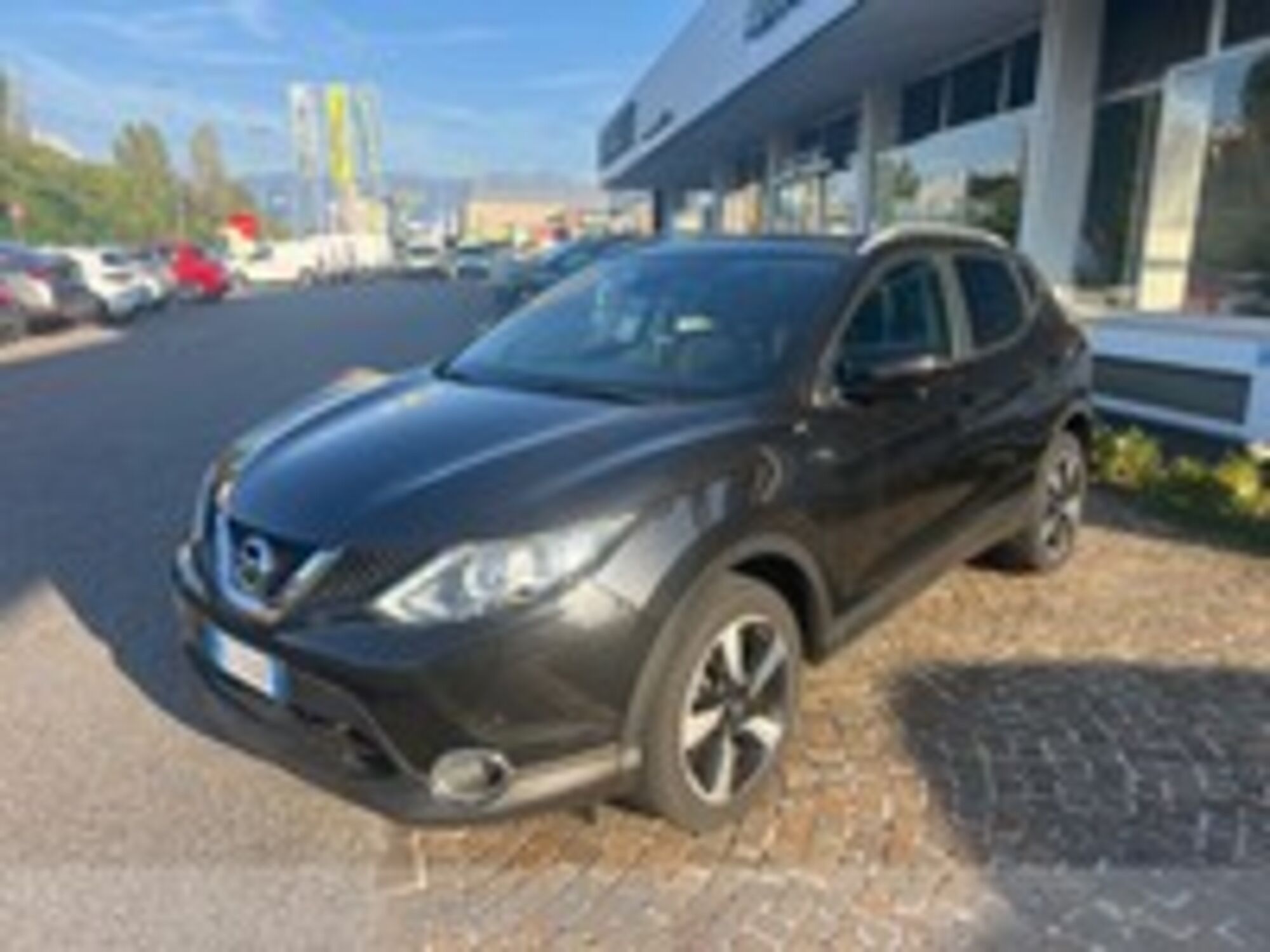 Nissan Qashqai 1.5 dCi N-Connecta  del 2016 usata a Pordenone