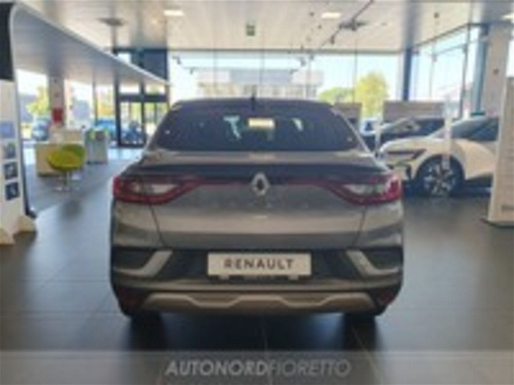 Renault Arkana 1.3 mild hybrid Techno 140cv edc nuova a Pordenone (5)