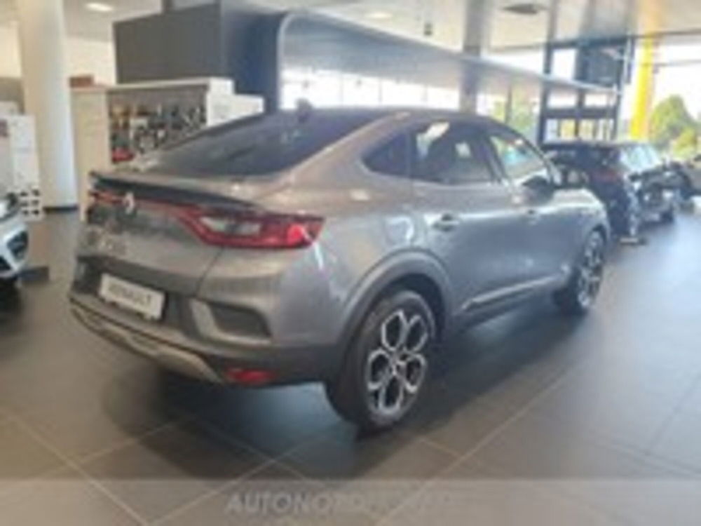 Renault Arkana nuova a Pordenone (6)