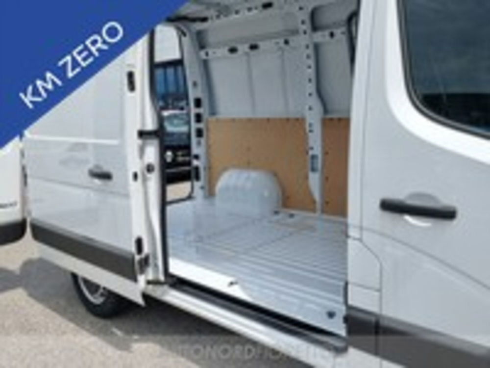 Renault Master Furgone nuova a Pordenone (11)