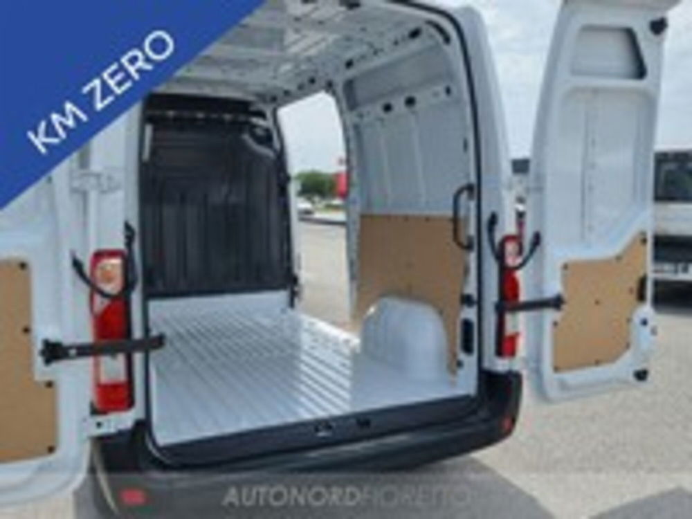 Renault Master Furgone nuova a Pordenone (11)