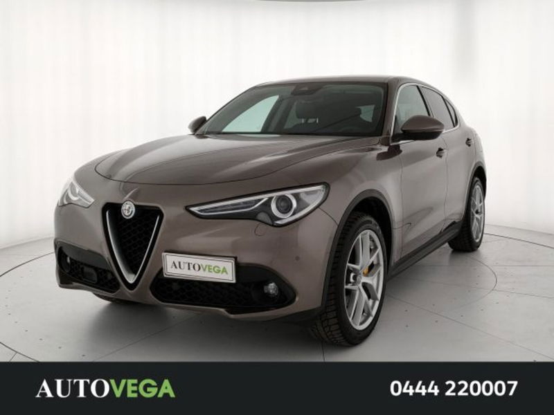 Alfa Romeo Stelvio Stelvio 2.2 Turbodiesel 190 CV AT8 Q4 Executive  del 2019 usata a Arzignano