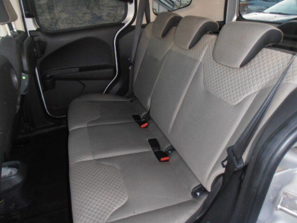 Ford Tourneo Courier usata a Livorno (13)