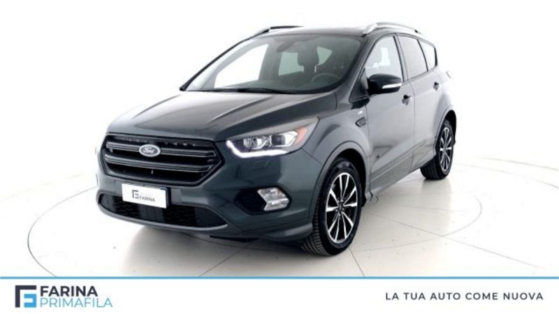 Ford Kuga 2.0 TDCI 150 CV S&S 4WD ST-Line  del 2017 usata a Marcianise