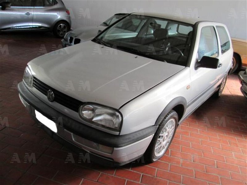 Volkswagen Golf 1.6 cat 3 porte del 1996 usata a Lamporecchio