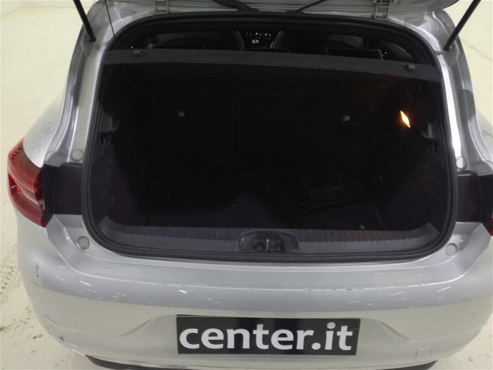 Renault Clio TCe 12V 100 CV GPL 5 porte Intens del 2022 usata a Salerno (5)