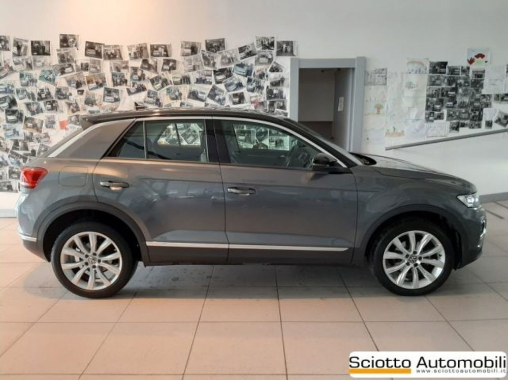 Volkswagen T-Roc 1.6 TDI SCR Advanced BlueMotion Technology del 2020 usata a Messina (4)