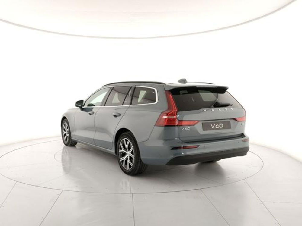 Volvo V60 nuova a Modena (3)