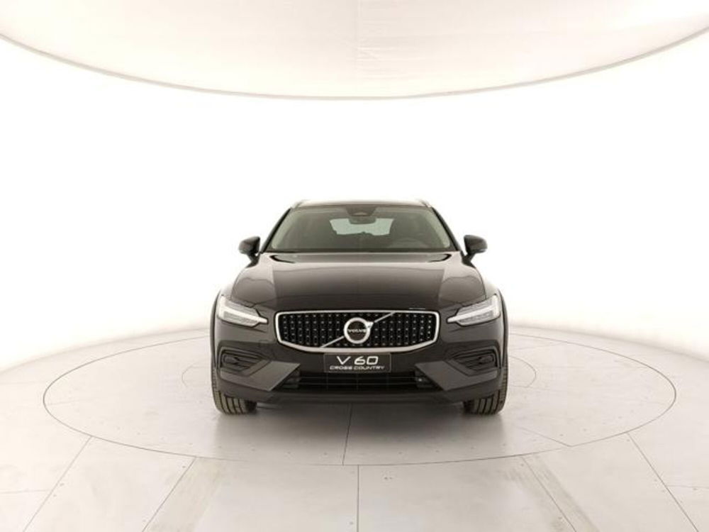 Volvo V60 Cross Country nuova a Modena (7)