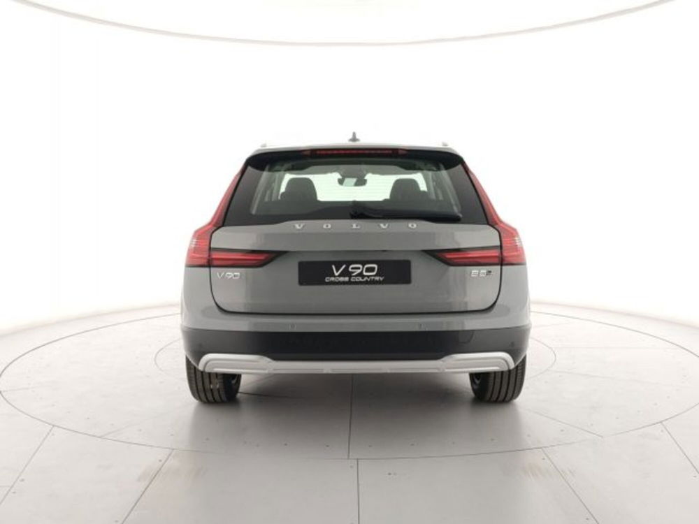 Volvo V90 Cross Country nuova a Modena (4)