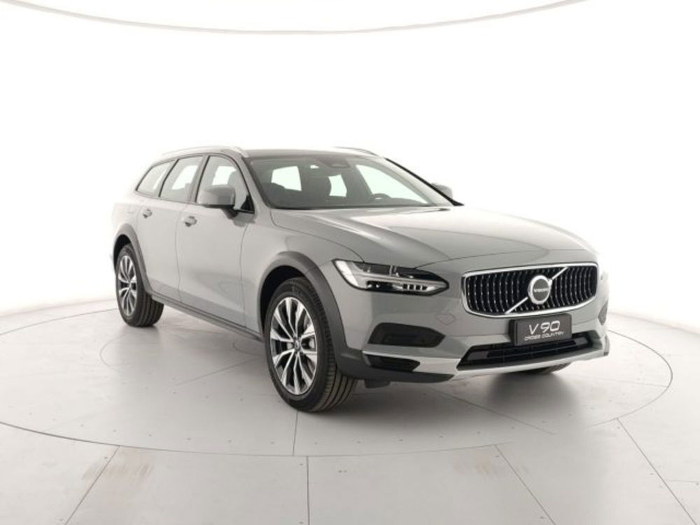 Volvo V90 Cross Country nuova a Modena (6)