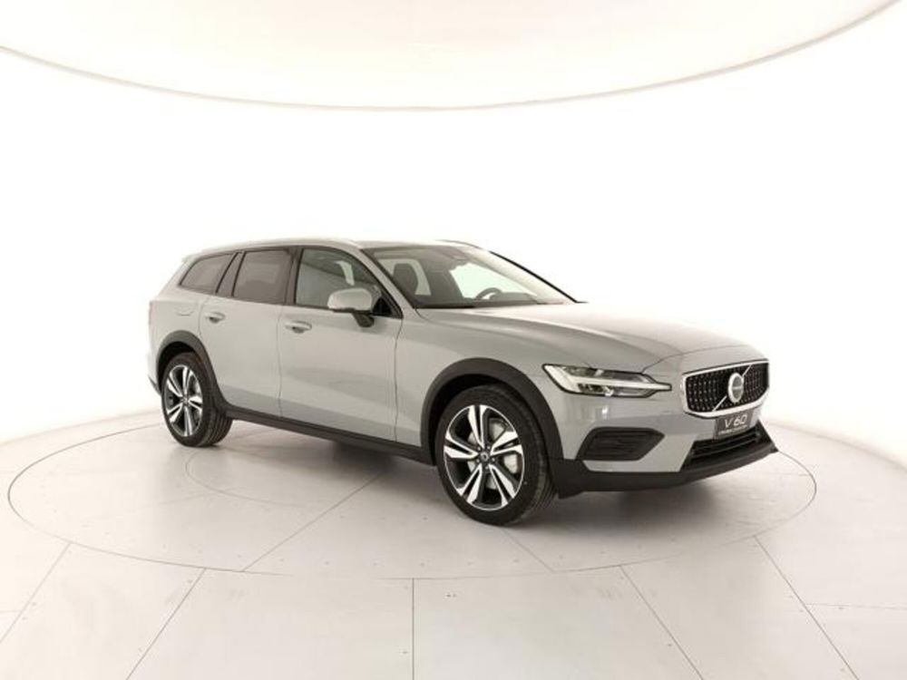 Volvo V60 Cross Country nuova a Modena (6)