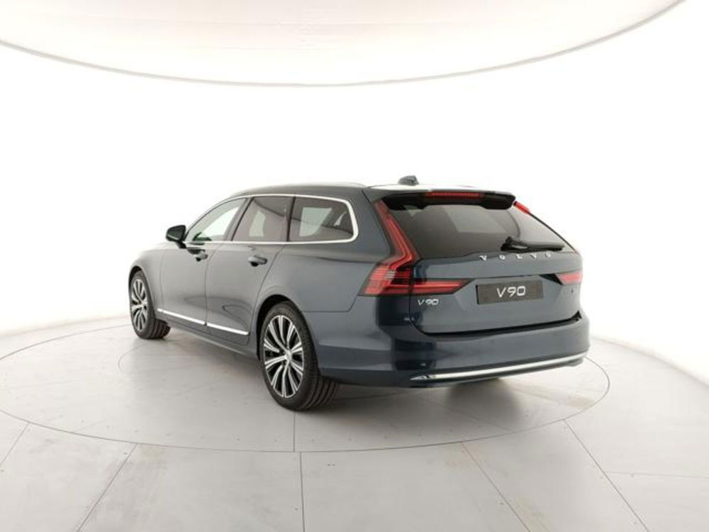 Volvo V90 nuova a Modena (3)