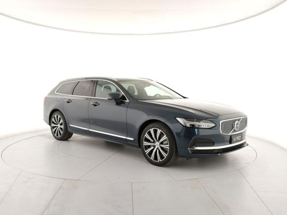 Volvo V90 nuova a Modena (6)