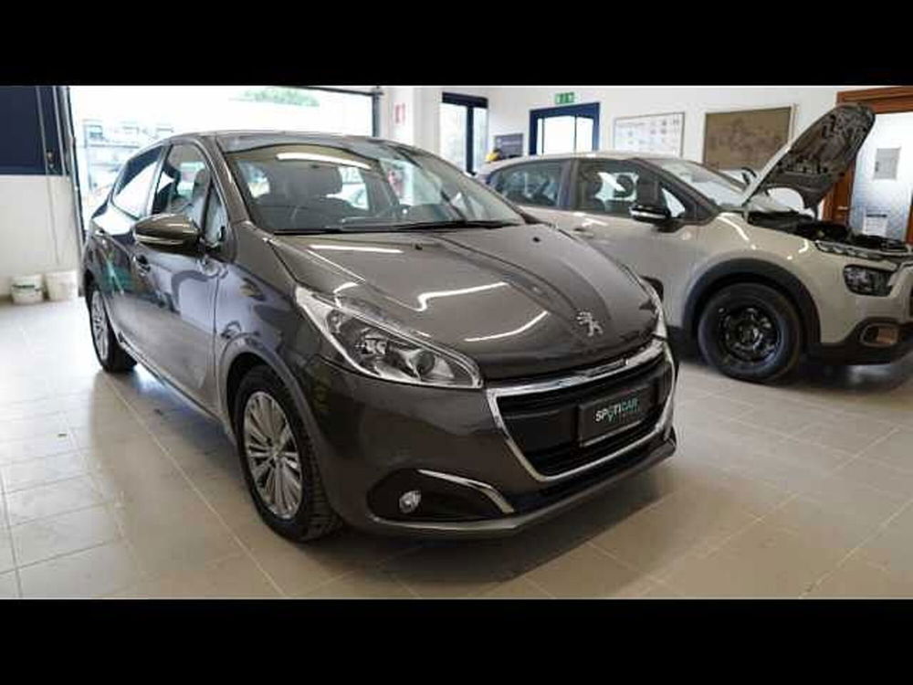 Peugeot 208 100 S&S 5 porte Signature del 2019 usata a Ravenna (2)