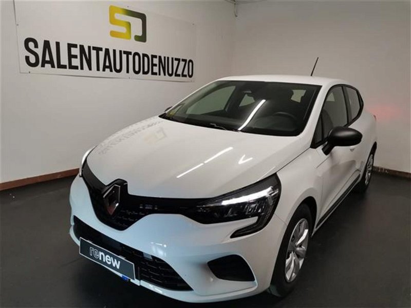 Renault Clio TCe 100 CV 5 porte Life del 2022 usata a Lecce