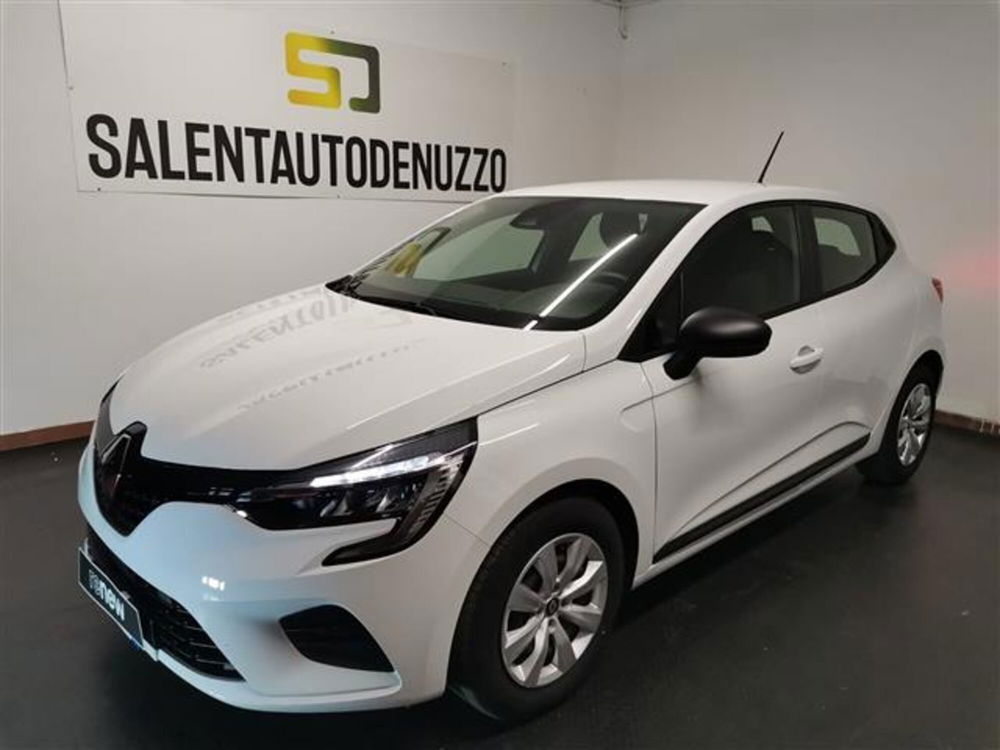 Renault Clio usata a Lecce (2)