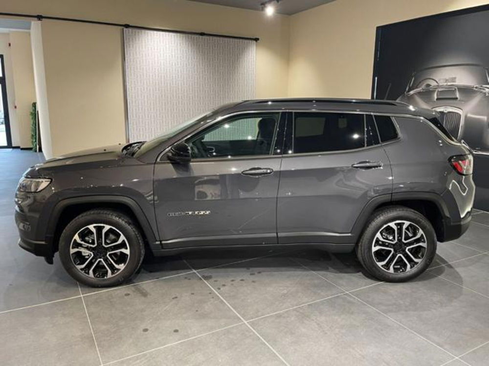 Jeep Compass nuova a Aosta (2)