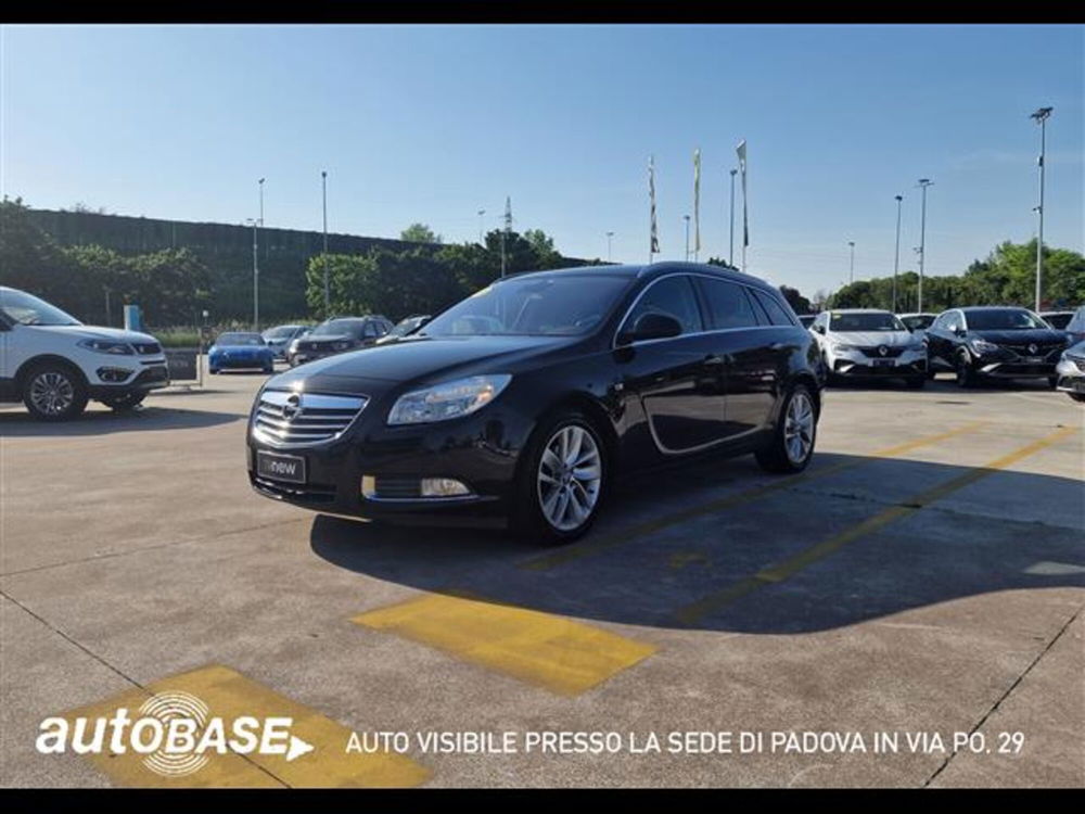 Opel Insignia Station Wagon CDTI Sports Cosmo del 2013 usata a Albignasego