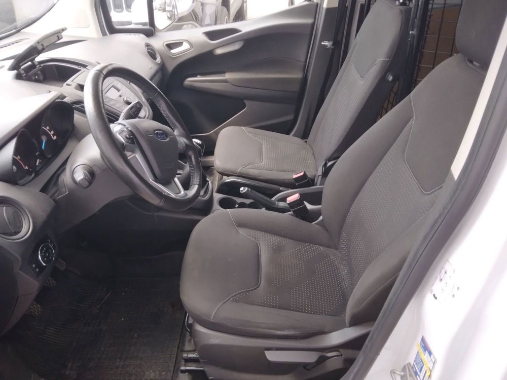 Ford Tourneo Courier 1.5 TDCI 75 CV Plus  del 2016 usata a Alessandria (5)