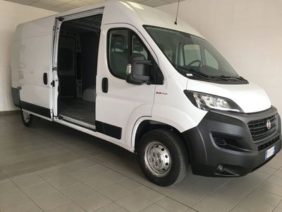 Fiat Ducato Furgone 35 2.3 MJT 140CV PLM-TM Combi Shuttle del 2019 usata a Torino