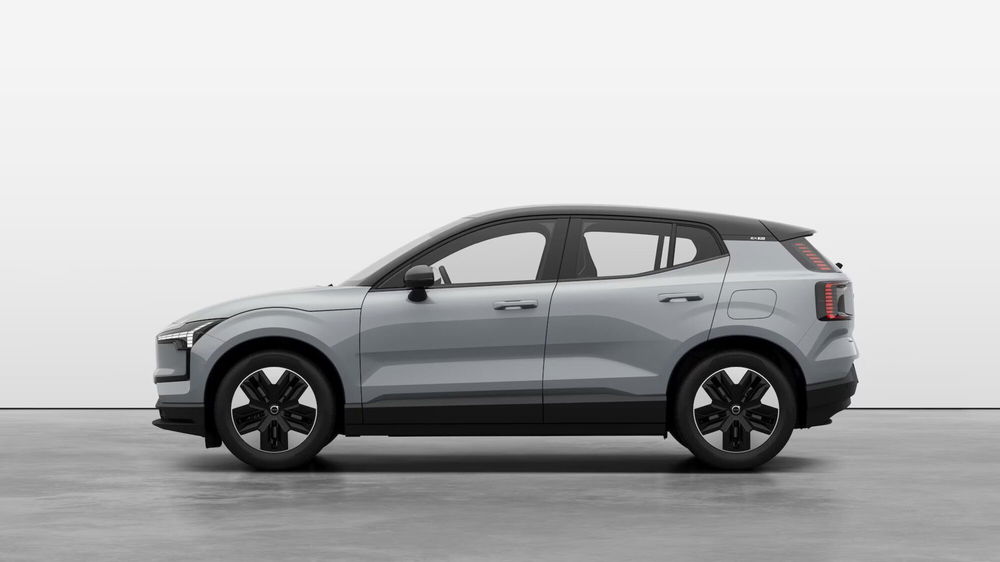 Volvo EX30 Twin Motor Performance Plus awd nuova a Ferrara (3)