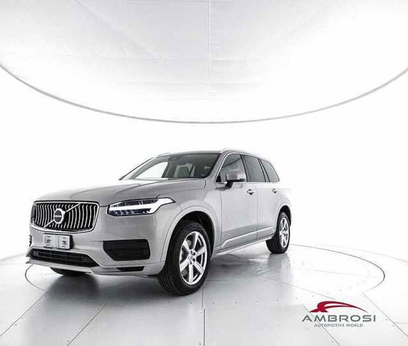 Volvo XC90 B5 (d) AWD automatico Core del 2023 usata a Viterbo