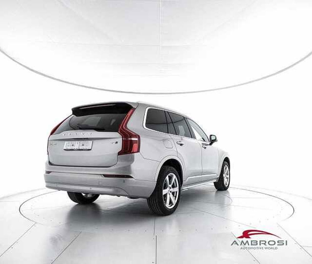 Volvo XC90 usata a Viterbo (3)