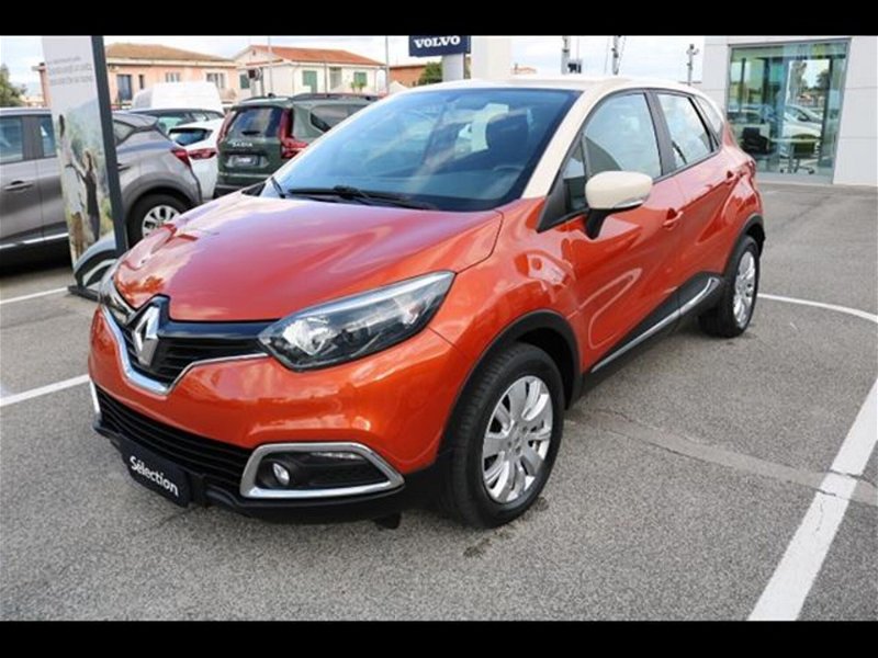 Renault Captur 0.9 TCe 12V 90 CV Start&Stop Live my 14 del 2014 usata a Latina