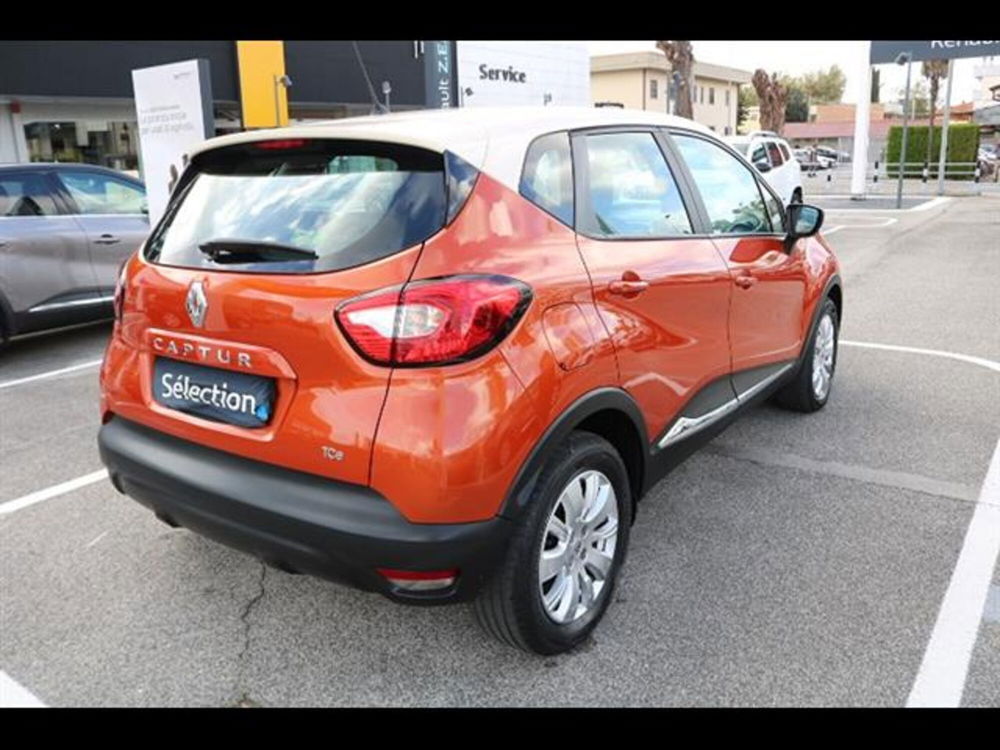 Renault Captur usata a Latina (2)