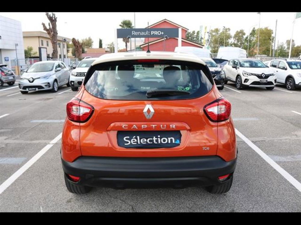 Renault Captur usata a Latina (9)