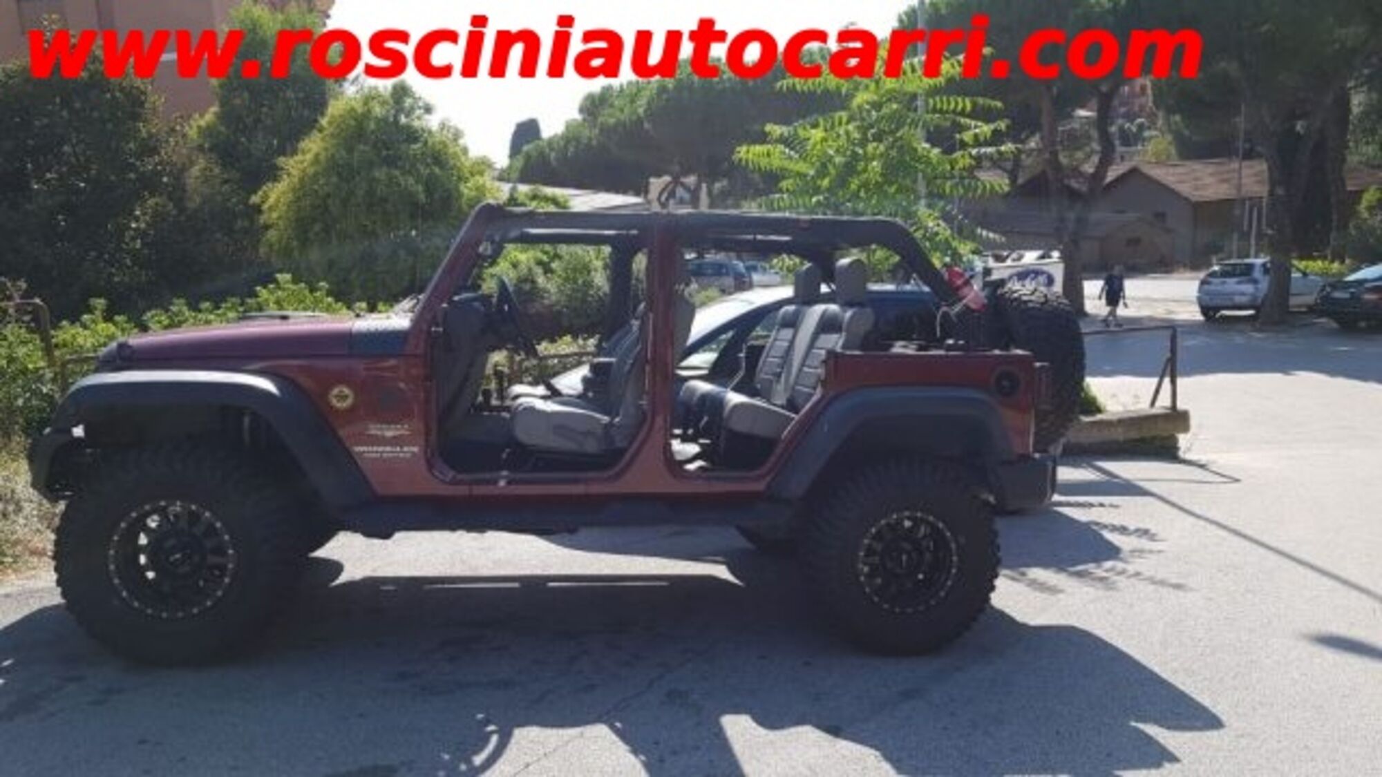 Jeep Wrangler Unlimited 2.8 CRD DPF Sahara Auto  del 2008 usata a Roma