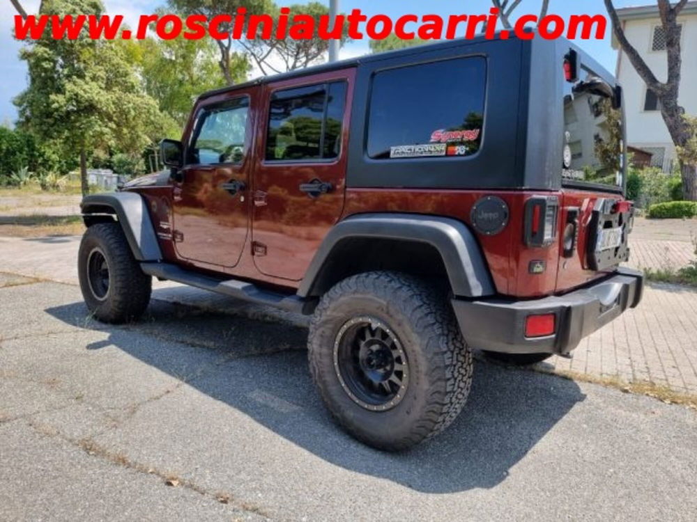 Jeep Wrangler Unlimited usata a Roma (11)