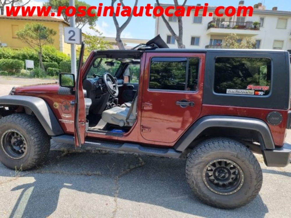 Jeep Wrangler Unlimited usata a Roma (13)