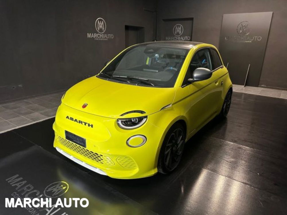 Abarth 500e Cabrio nuova a Perugia