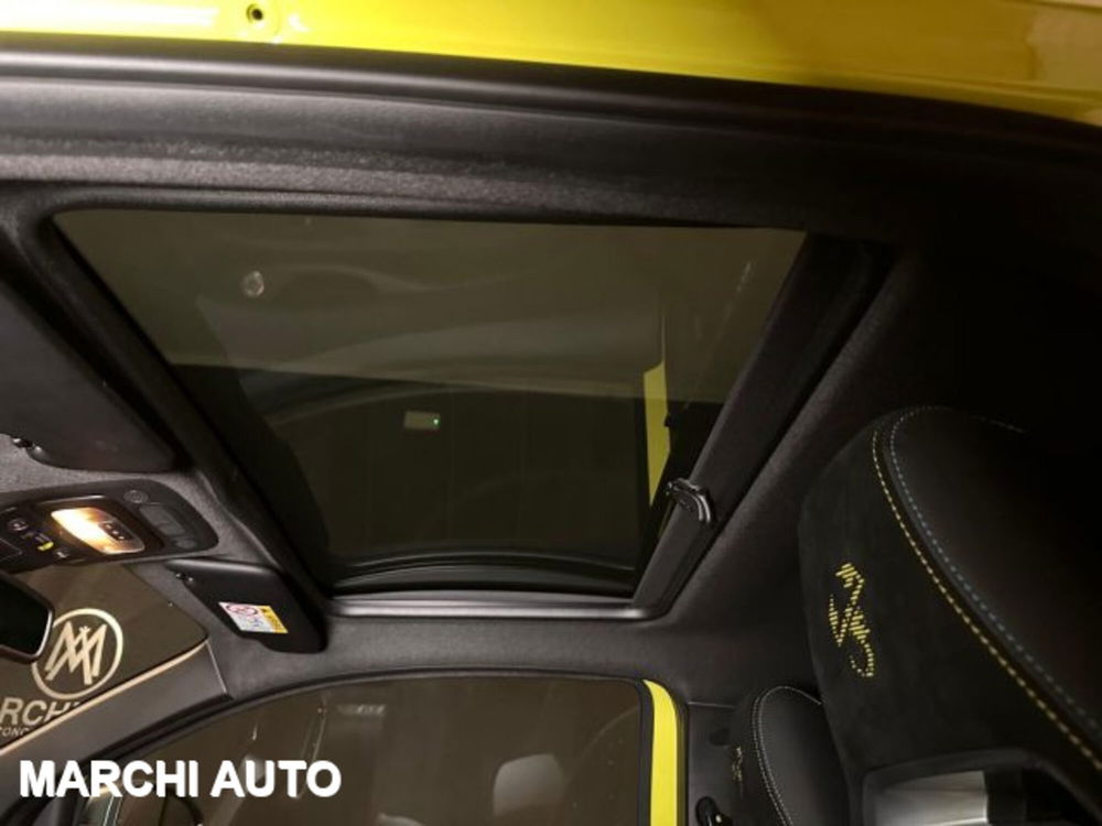 Abarth 500e Cabrio nuova a Perugia (15)