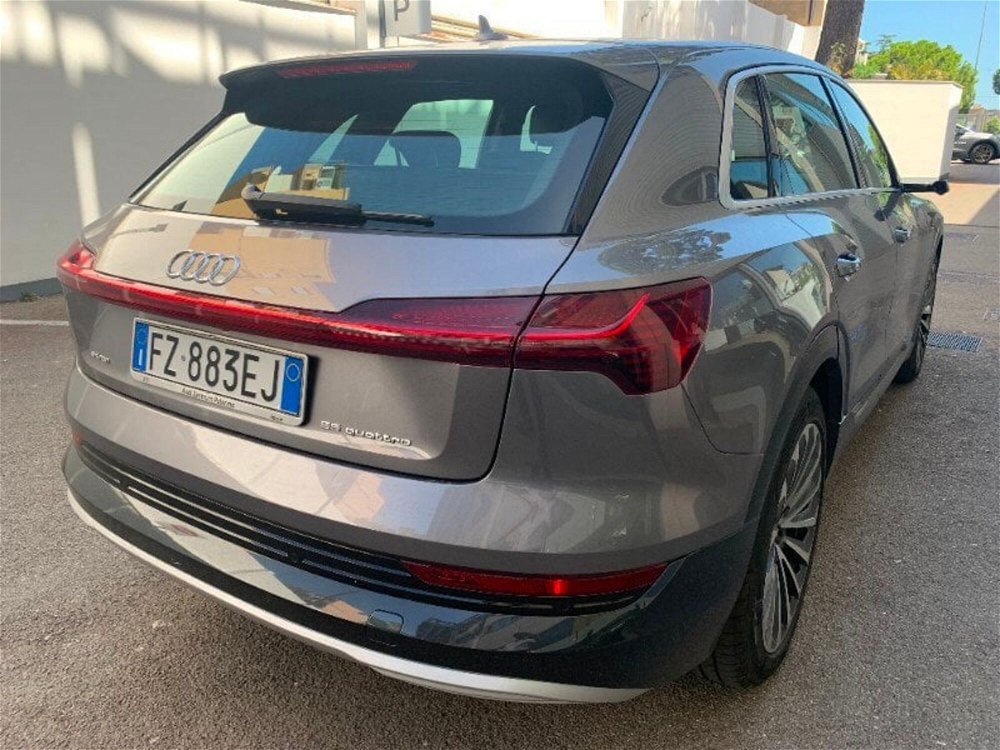 Audi e-tron 55 quattro Business del 2020 usata a Palermo (2)