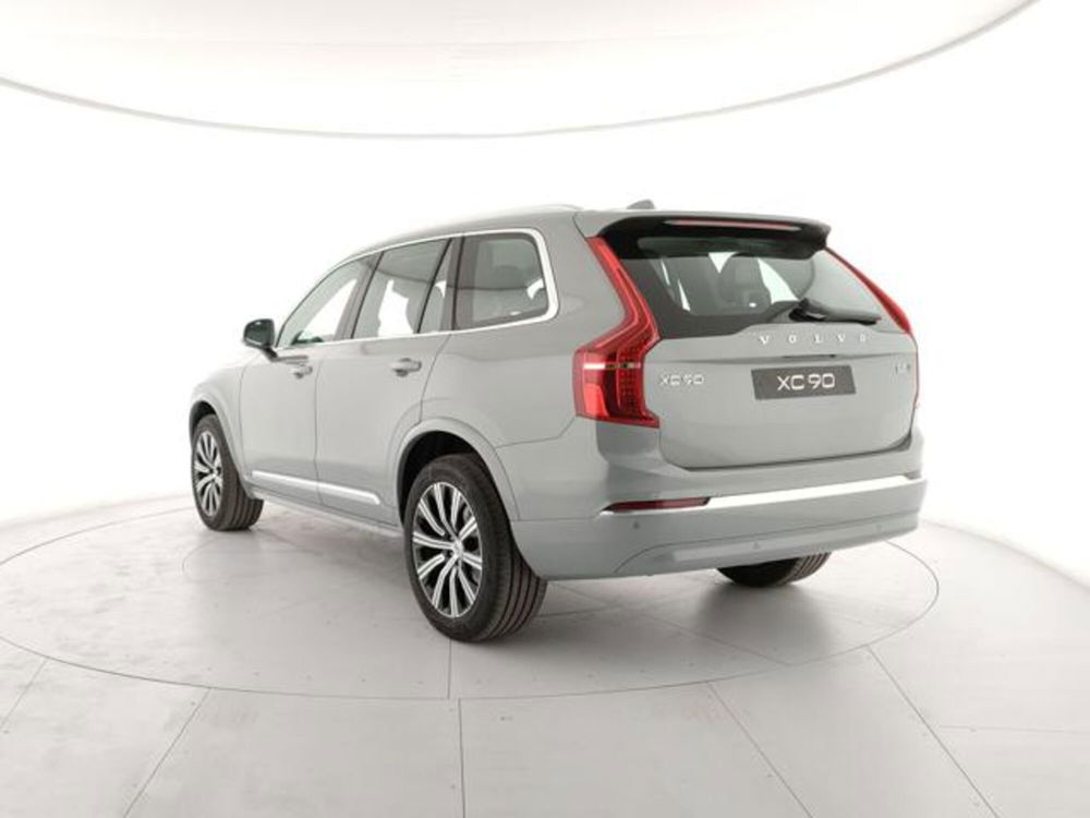 Volvo XC90 nuova a Modena (3)